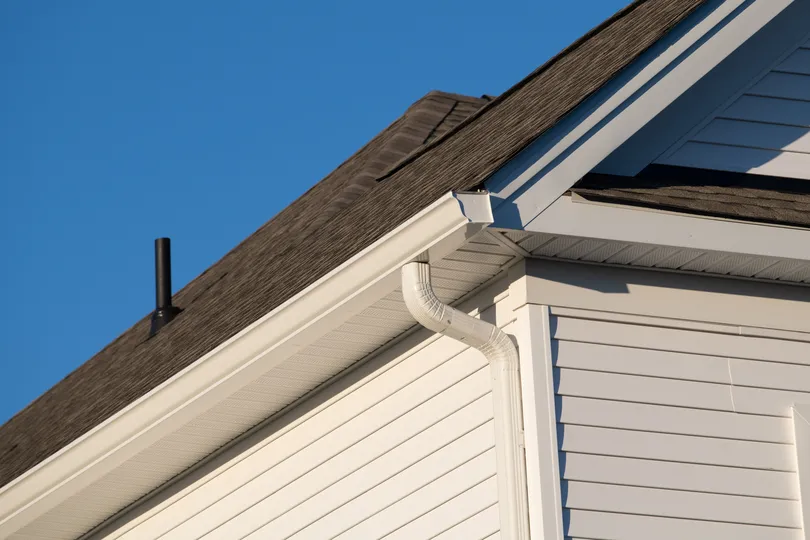 LP Smartside beige siding on a house in Stillwater