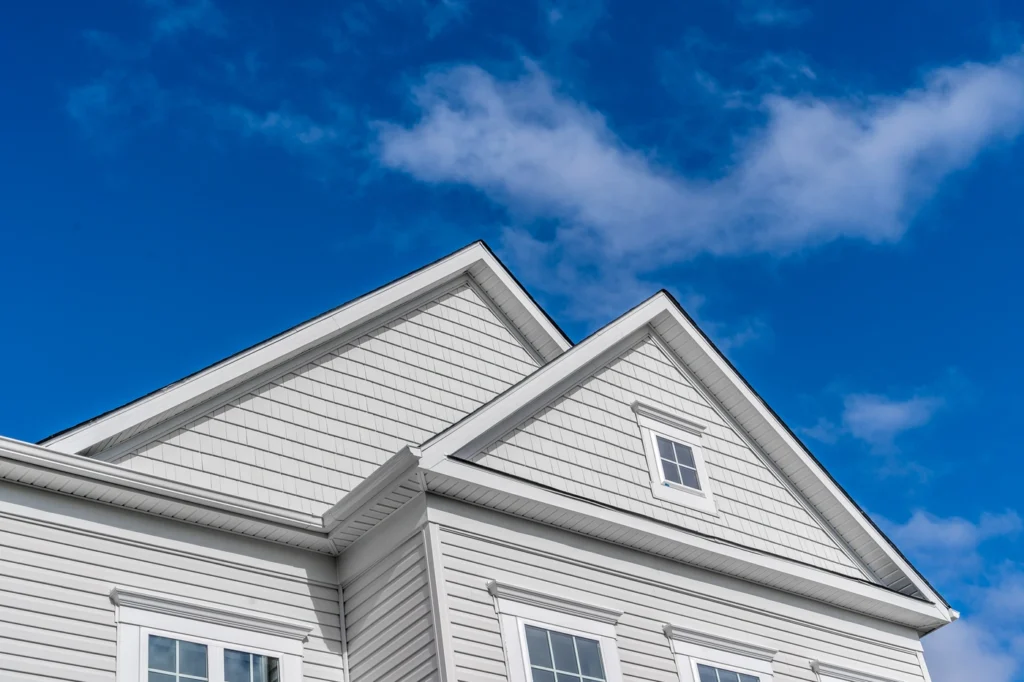 white vinyl siding on residential home in stillwater mn