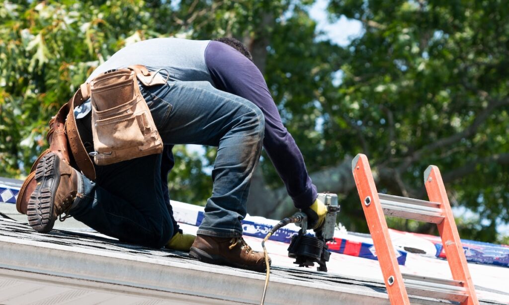 northface roofer installing shingles hanover