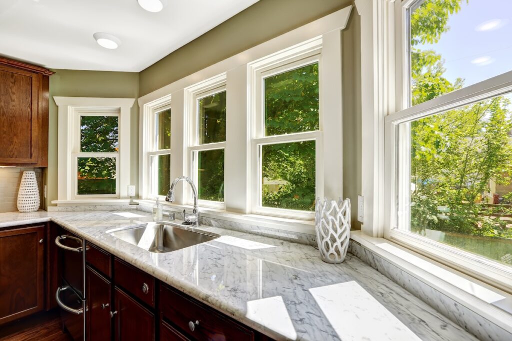 windows in kitchen